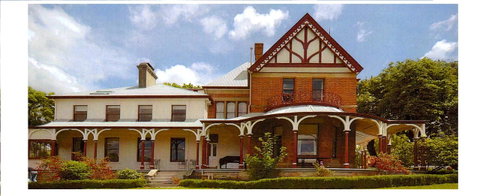 Old Bishop\'s Quarters Heritage, Modern & Unique Accommodation - Accommodation in Brisbane 11