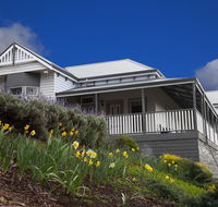 House on the Hill Bed and Breakfast - Accommodation in Brisbane