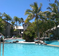 Noosaville Resort Living on Noosa River Gympie Terrace - Accommodation in Brisbane