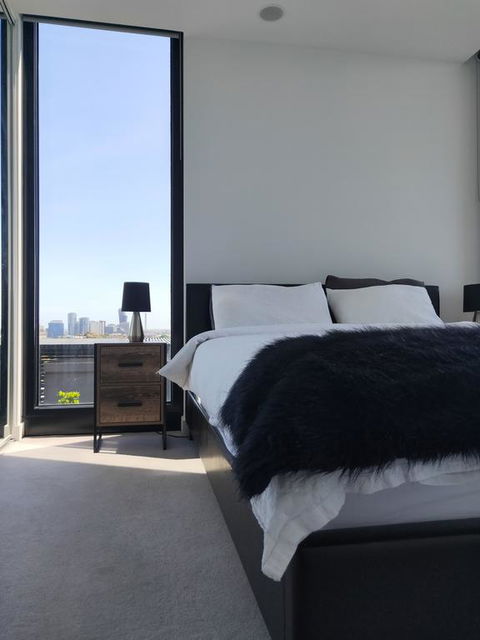 North Melbourne Resort Living - Accommodation in Brisbane 3