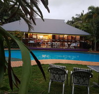 Oasis on Coochiemudlo - Accommodation in Brisbane