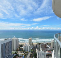 Ocean and Waterway View 34th Floor Chevron Renaissance - Accommodation in Brisbane