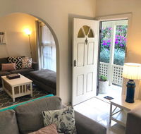Ocean Beach Cottage - Accommodation in Brisbane