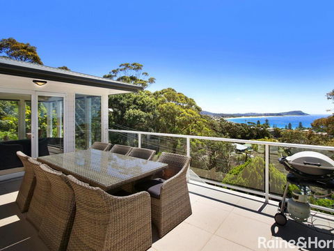 Ocean Breeze - 41 Kurrawyba Avenue, Terrigal - Accommodation in Brisbane 0