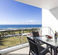 Ocean Pacific Resort - Official - Accommodation in Brisbane
