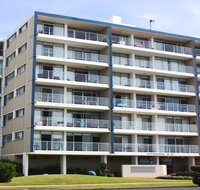 Oceanic 1 - On Forster Main Beach - Accommodation in Brisbane