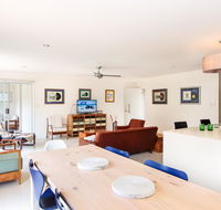 Oceanic Dr 133 - WHALE WATCHERS DELIGHT - Accommodation in Brisbane