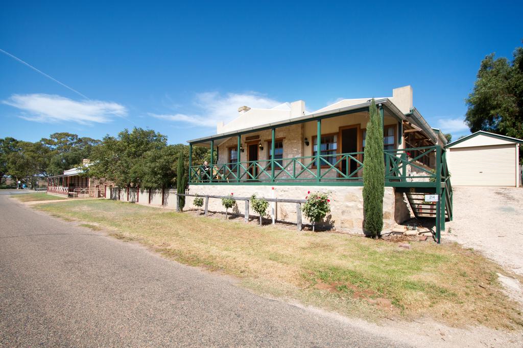 Swanport SA Accommodation in Brisbane