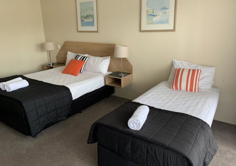 Outrigger Burleigh - Accommodation in Brisbane 2