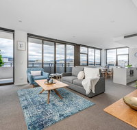 Oversized Luxe 1 Bedder - Amazing Barton - Gym - Accommodation in Brisbane