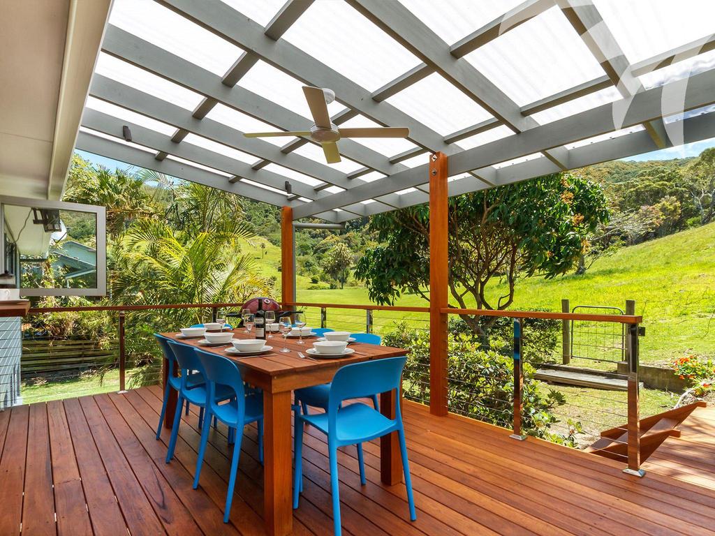 Blueys Beach NSW Accommodation in Brisbane