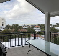 Panoramic Blue Bay Views - 3 Bedroom Townhouse - Accommodation in Brisbane