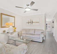 Paradise Holiday  Fingal Bay - Accommodation in Brisbane