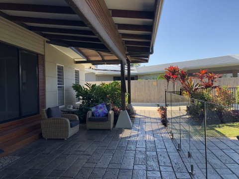 Paradise Retreat - Accommodation in Brisbane 2