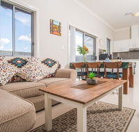 PEACEFUL 2Kingbed RootyHill Townhouse near Station - Accommodation in Brisbane
