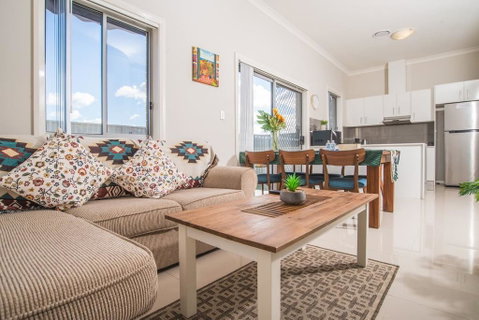 PEACEFUL 2Kingbed RootyHill Townhouse Near Station - Accommodation in Brisbane 0