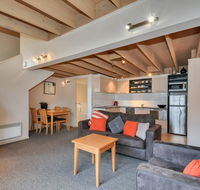Pinot - Accommodation in Brisbane