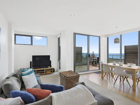 POINT GREY APARTMENT 2 - Ocean VIews With Wifi - Accommodation in Brisbane 2