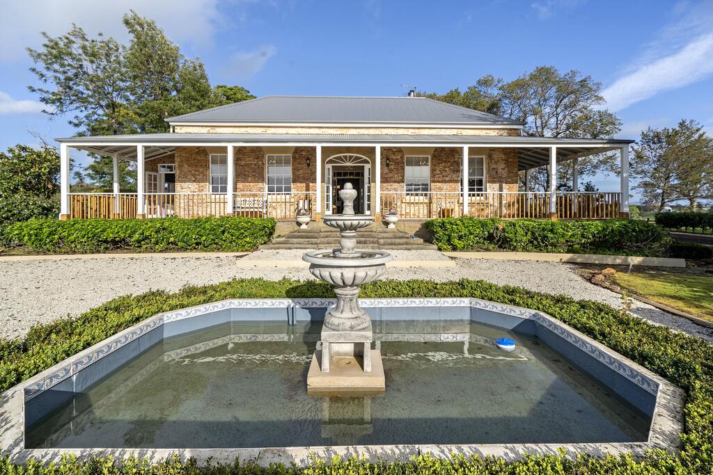 Rowella TAS Accommodation in Brisbane