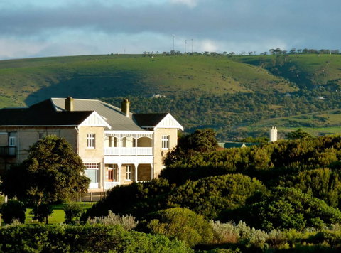 Port Elliot Beach House YHA - Accommodation in Brisbane 0