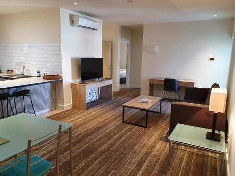 Porter's Plainland Hotel - Accommodation in Brisbane 3