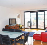 POSITION PERFECT CENTRAL INVERLOCH - Accommodation in Brisbane