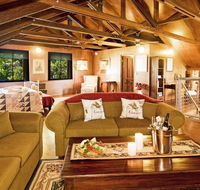 Possum Lodge At Cloudhill Estate - Accommodation in Brisbane