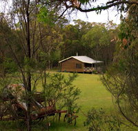 Possum's Hollow and Hooter's Hut - Accommodation in Brisbane