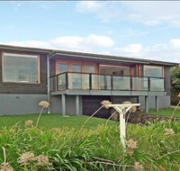 Prime Position - across from seven mile beach - Accommodation in Brisbane