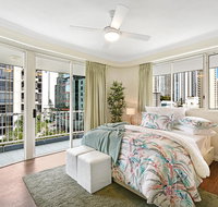 Private Apartment  Surfers Mayfair - Accommodation in Brisbane