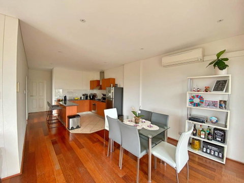 Private Double Room In A Share Apartment - Accommodation in Brisbane 2