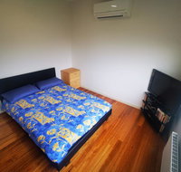 Private Luxury Bedroom - Accommodation in Brisbane