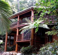 Private Rainforest Retreat with lagoon style pool - Accommodation in Brisbane