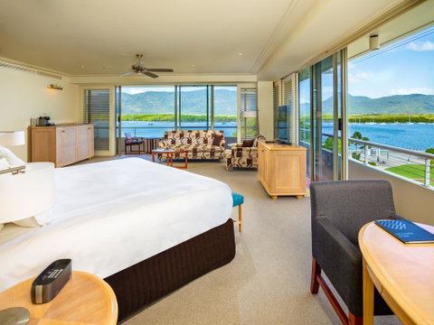 Pullman Reef Hotel Casino - Accommodation in Brisbane 2