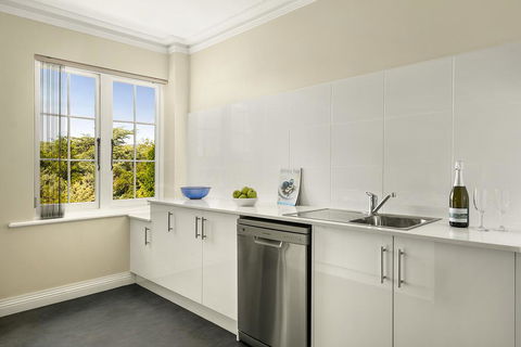 Quest Trinity House - Accommodation in Brisbane 3