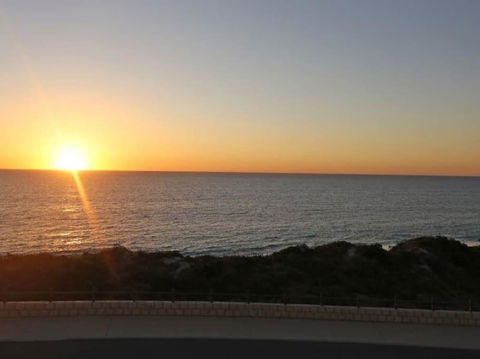 Quinns Beach Stay One - Accommodation in Brisbane 0