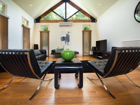 Ravenswood - Accommodation in Brisbane 2