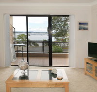 Renas Court 2 - Accommodation in Brisbane