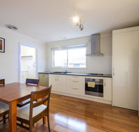 Rent Melbourne - Accommodation in Brisbane
