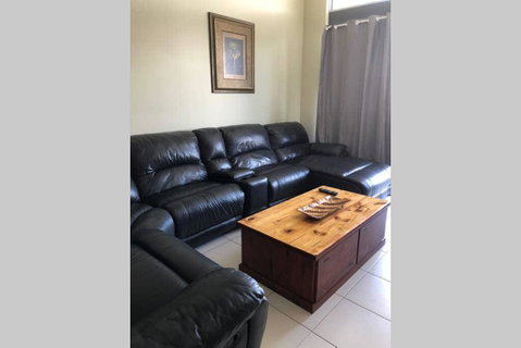 Resort Style Apartment On Gregory - Accommodation in Brisbane 2
