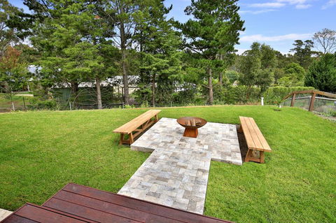 Rockwall - Pet-Friendly - Fire Pit - Accommodation in Brisbane 3