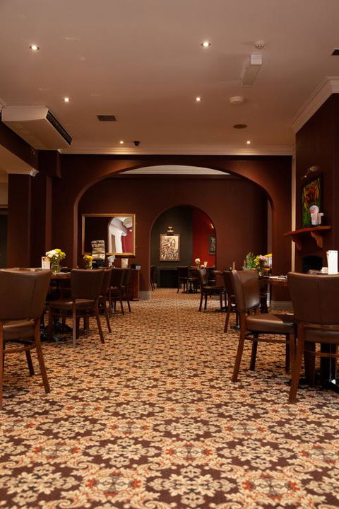 Royal Hotel Singleton - Accommodation in Brisbane 3