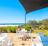 Sandcastles On Currumbin Beach - Accommodation in Brisbane