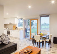 Sandy point hideaway - Accommodation in Brisbane