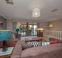 Sandy Point Road 151 - Accommodation in Brisbane