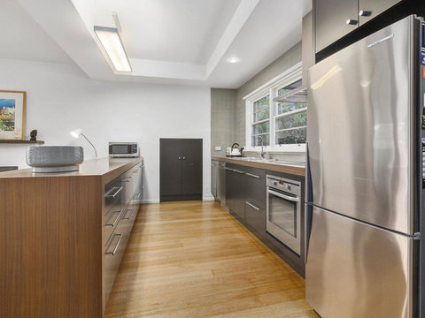 SEA CORNER - Anglesea - Accommodation in Brisbane 3