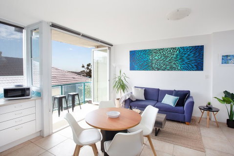 Sea Views Bondi Beach - Accommodation in Brisbane 0