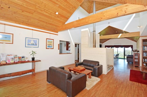 Sensational Heights Bed & Breakfast - Accommodation in Brisbane 3