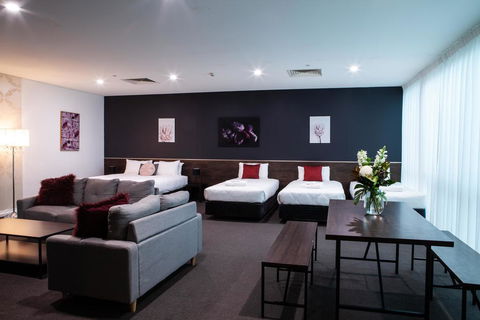 Sfera's Park Suites & Convention Centre - Accommodation in Brisbane 2