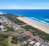 Shelly Beach House 1 - Accommodation in Brisbane